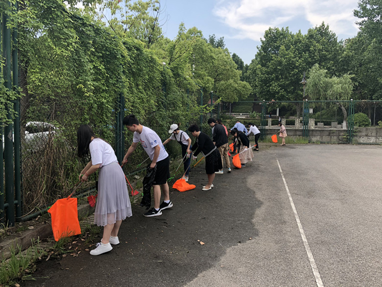 1525942125278558.jpg 1525942125278558.jpg